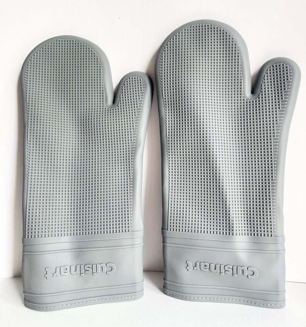 Cuisinart Silicone Oven Mitts Pair Gray Quilted Cotton Lined